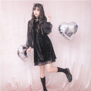 Oriental cheongsam inspired cute black midi dress